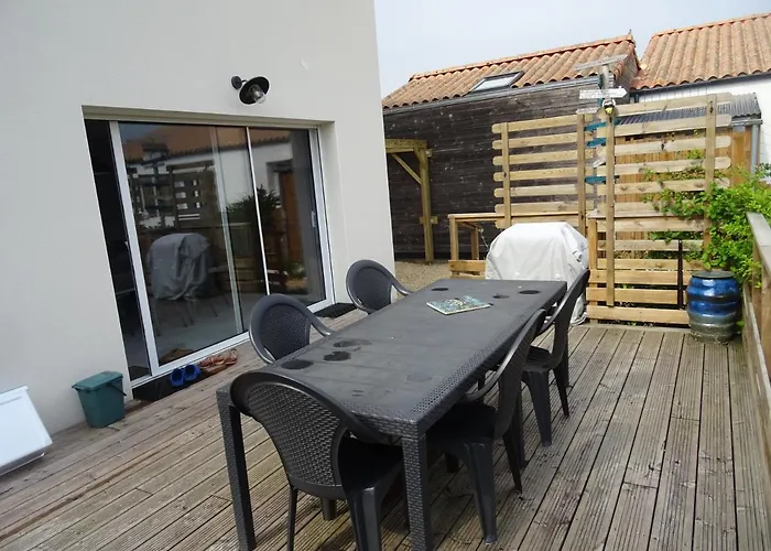 La Petite Salamandre Des Conches Hébergement de vacances